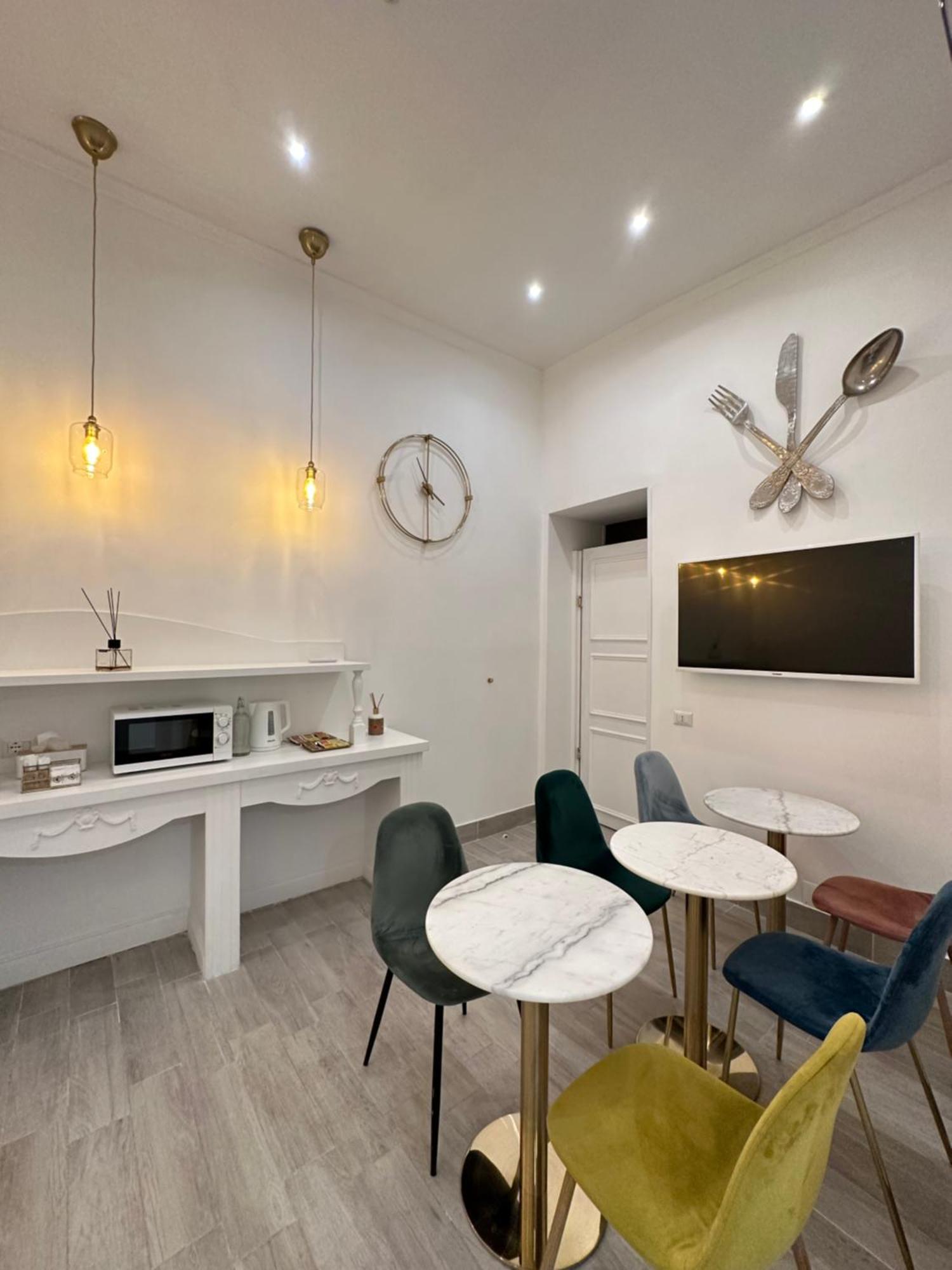 Maison M Napoli Boutique Rooms Eksteriør bilde